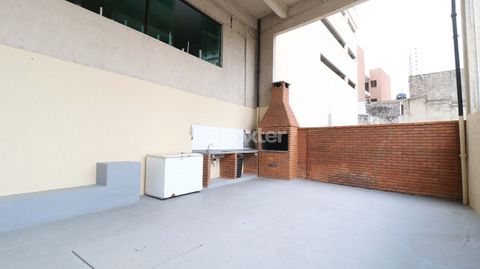 Image 16 - 918932