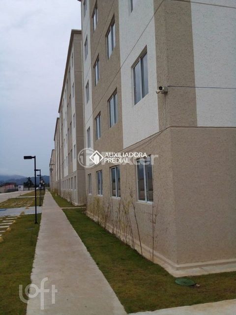 Image 8 - 918944