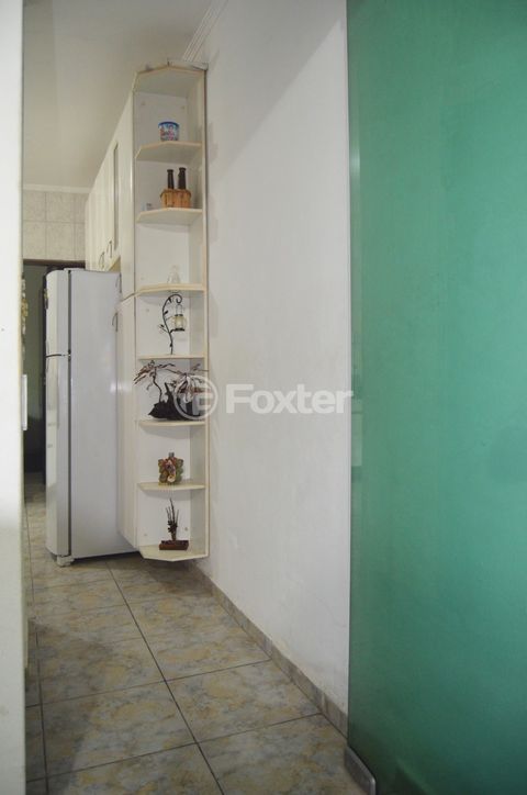 Image 8 - 918947