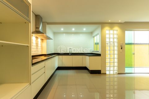 Image 4 - 918948