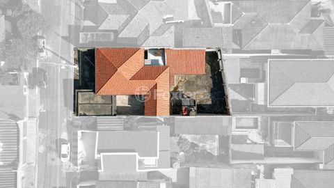 Image 1 - 918952