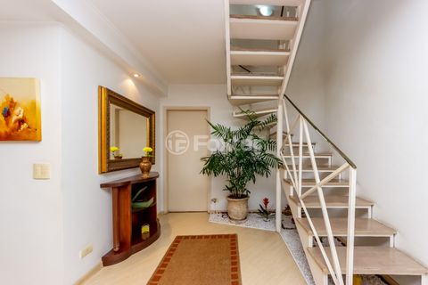 Image 8 - 918957