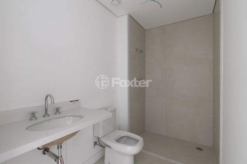 Image 10 - 918966