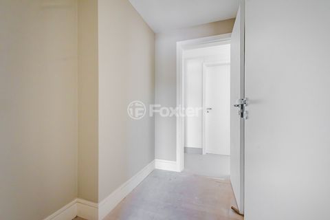 Image 13 - 918972