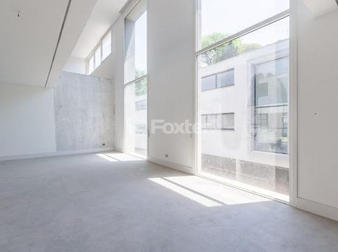 Image 11 - 918984