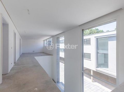 Image 17 - 918984