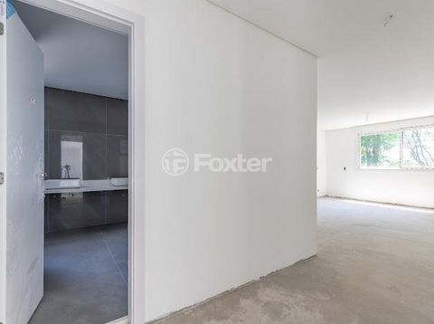Image 18 - 918984