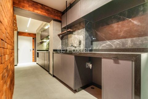 Image 7 - 918996
