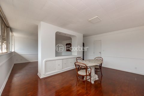Image 4 - 918998