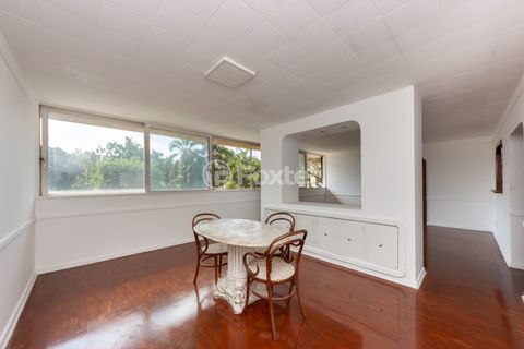 Image 3 - 918998