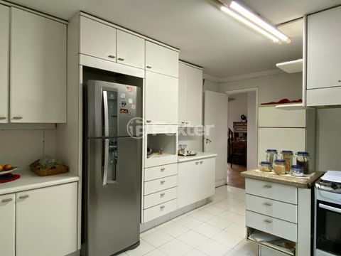 Image 12 - 919003
