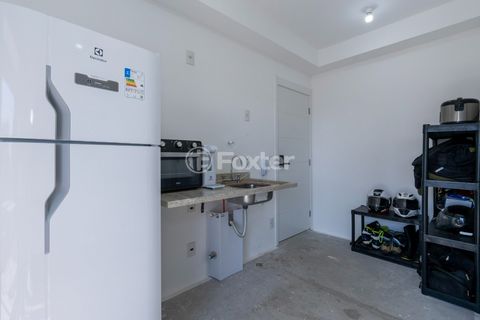 Image 15 - 919019