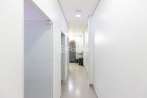Image 15 - 919034