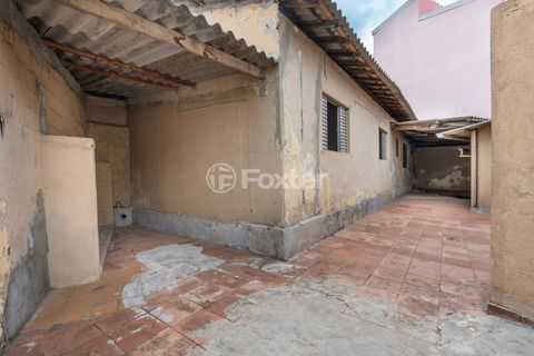 Image 11 - 919049