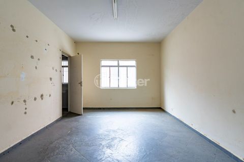 Image 19 - 919049