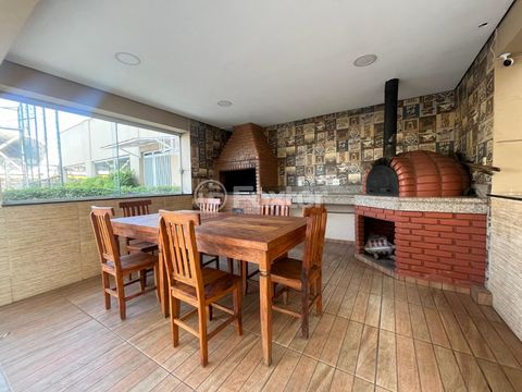 Image 17 - 919099