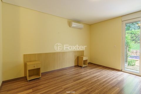 Image 12 - 919113