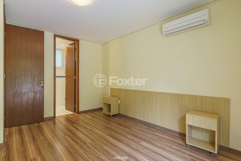 Image 13 - 919113