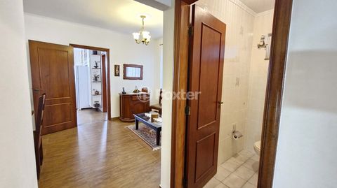 Image 12 - 919115