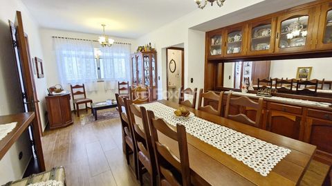Image 13 - 919115