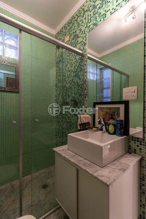 Image 19 - 919117