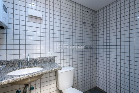 Image 12 - 919118