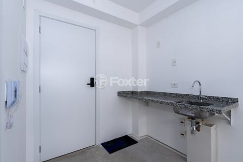Image 11 - 919123