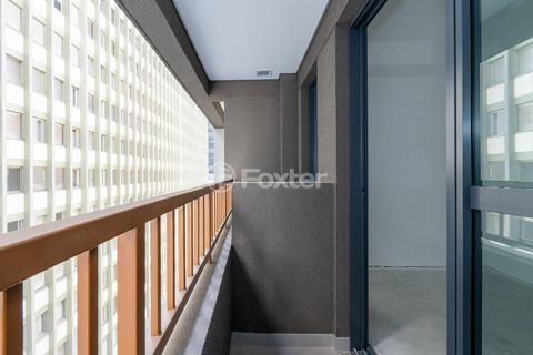 Image 13 - 919123