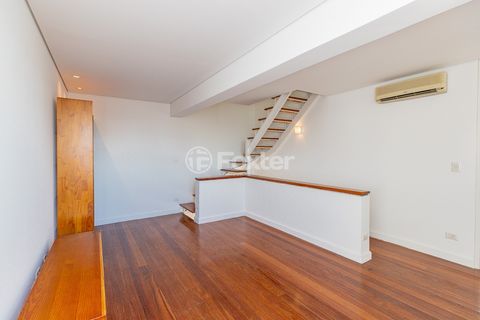 Image 16 - 919138