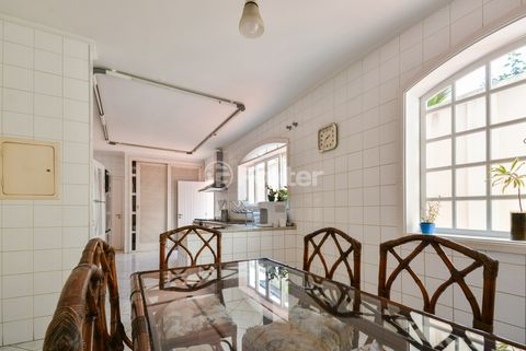 Image 13 - 919142