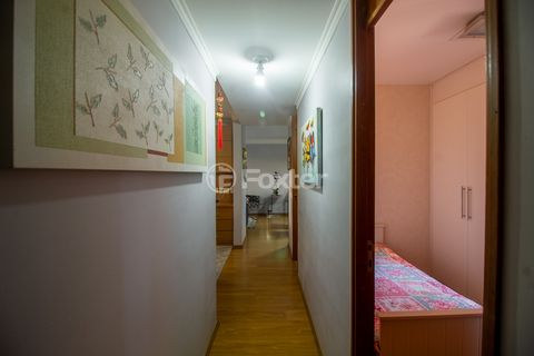 Image 9 - 919151