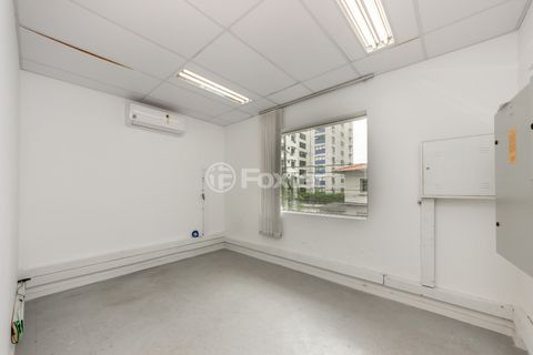 Image 11 - 919166