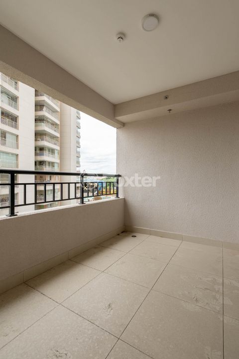Image 17 - 919200