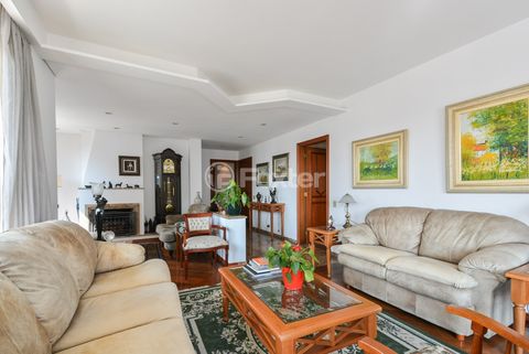 Image 4 - 919215
