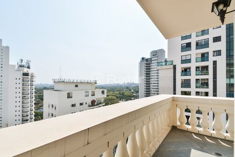 Image 11 - 919215