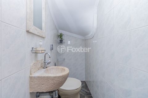 Image 19 - 919221