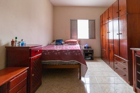 Image 4 - 919249