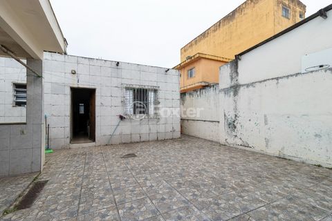 Image 15 - 919249