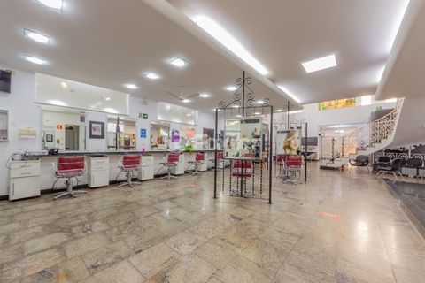 Image 11 - 919253