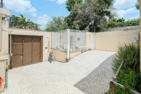 Image 3 - 919257