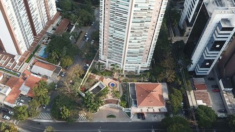 Image 4 - 919268