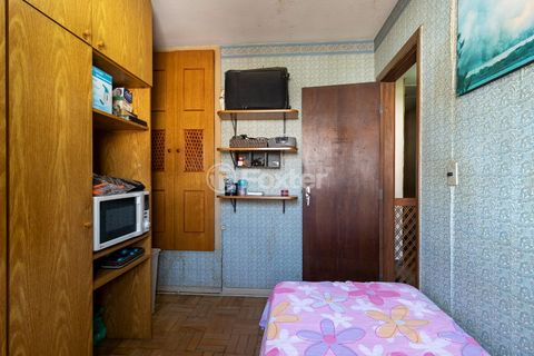 Image 15 - 919273
