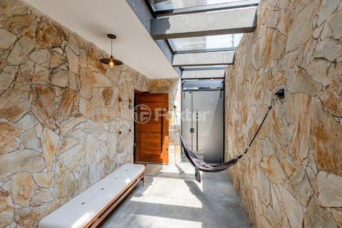 Image 4 - 919285