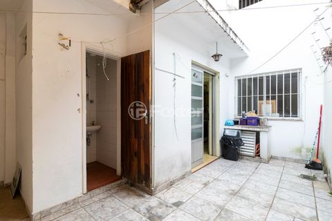 Image 11 - 919297