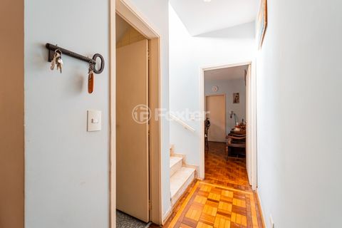 Image 10 - 919304