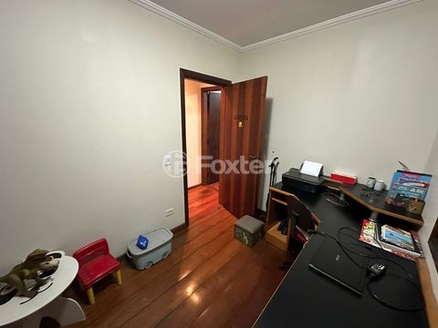 Image 4 - 919306