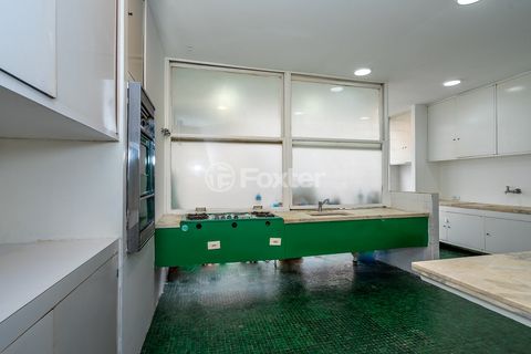 Image 1 - 919315