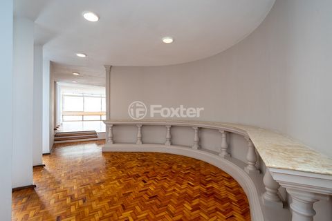 Image 10 - 919315