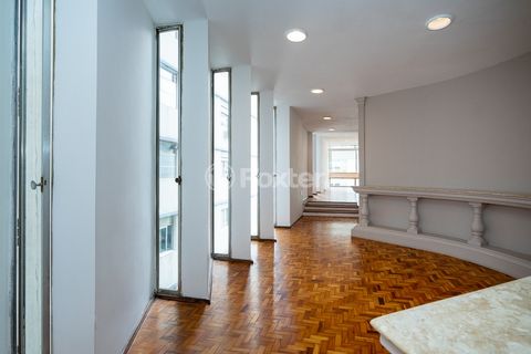 Image 11 - 919315