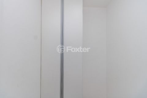 Image 7 - 919319